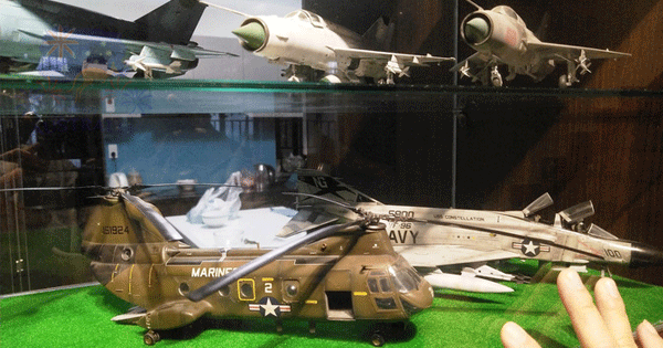 Vận chuyển Xe Mô Hình - Máy  Bay đồ chơi từ Úc về Việt Nam