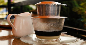 Dịch vụ nhận gửi các mặt hàng làm mẫu như cà phê trà xanh mứt sấy các loại, hộp giấy bao bì từ Sài Gòn đi các nước Dịch vụ nhận gửi các mặt hàng làm mẫu như cà phê trà xanh mứt sấy các loại, hộp giấy bao bì từ Sài Gòn đi các nước