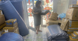 Gửi nệm cao su từ Sài Gòn đi Mỹ giá rẻ uy tín