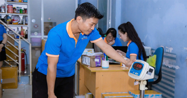 Dịch vụ chuyên nhận xách tay hàng dạng hành lý từ Sài Gòn đi Mỹ